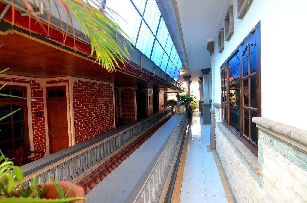 Lori Beach Inn Seminyak Exteriér fotografie